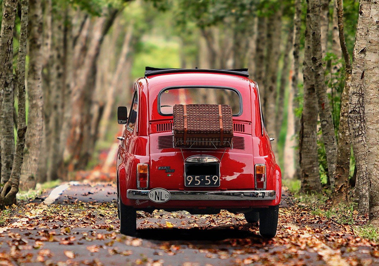 car arriving to florence